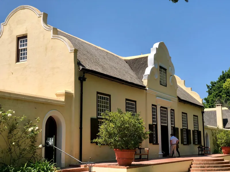 Cape dutch architecture winelands.CsNp9ogJ - Cape Winelands Tour